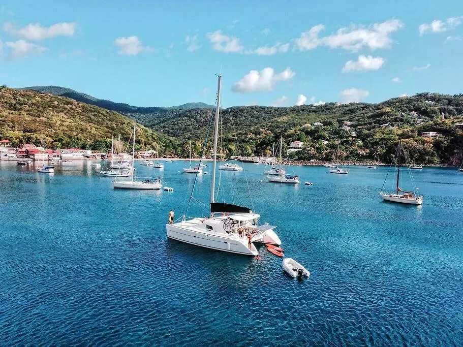 Catamaran Tout Confort Sur La Baie De Deshaies Hotel