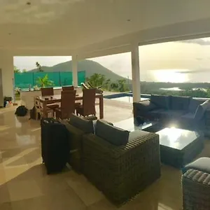 Savane Paille Villa